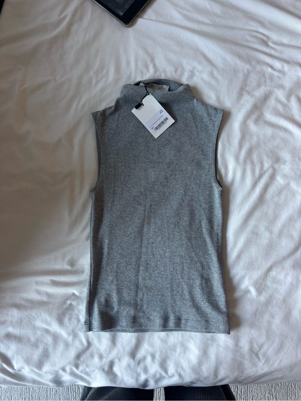 OAK + FORT Sleeveless Mock Neck Tank Top - Gray